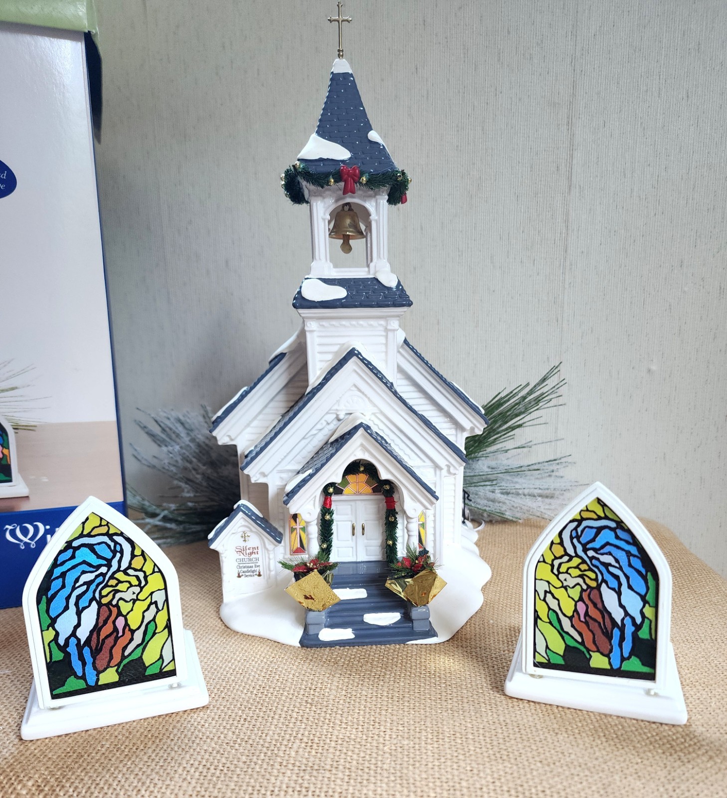 🎄Dept 56 Snow Village “Silent Night Church” Lighted &Musical – Retired 2005