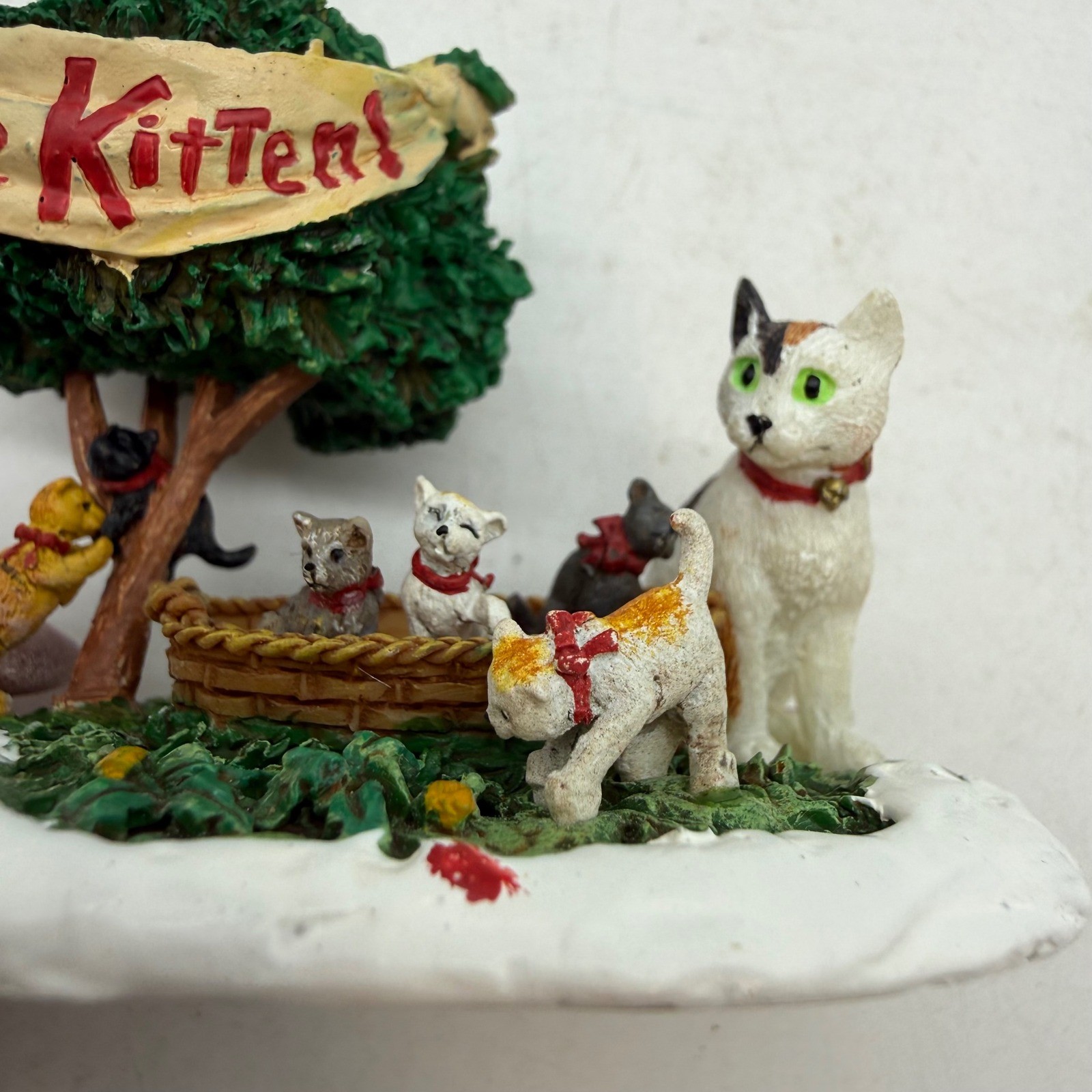 Department 56 Village Accessories Dog Puppies Cat Kittens Set of 2 north pole