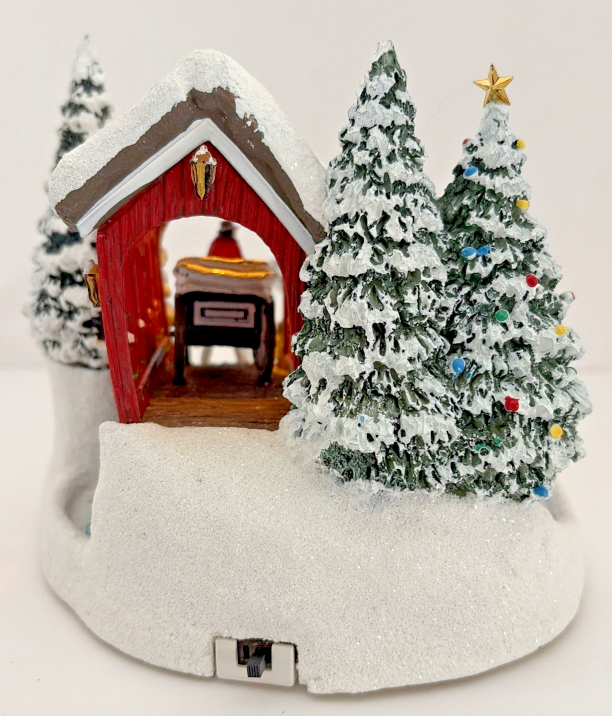 Thomas Kinkade Teleflora Oh What Fun Lighted Christmas Village Skating Rink Pond