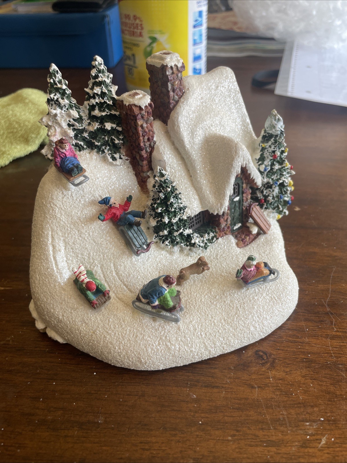Thomas Kinkade the Sleigh Ride Christmas Village House 2009 Teleflora Light-Up