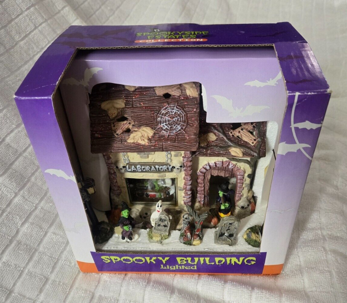 SPOOKY BUILDING LIGHTED Laboratory Halloween VTG Spookyside Estates Collection