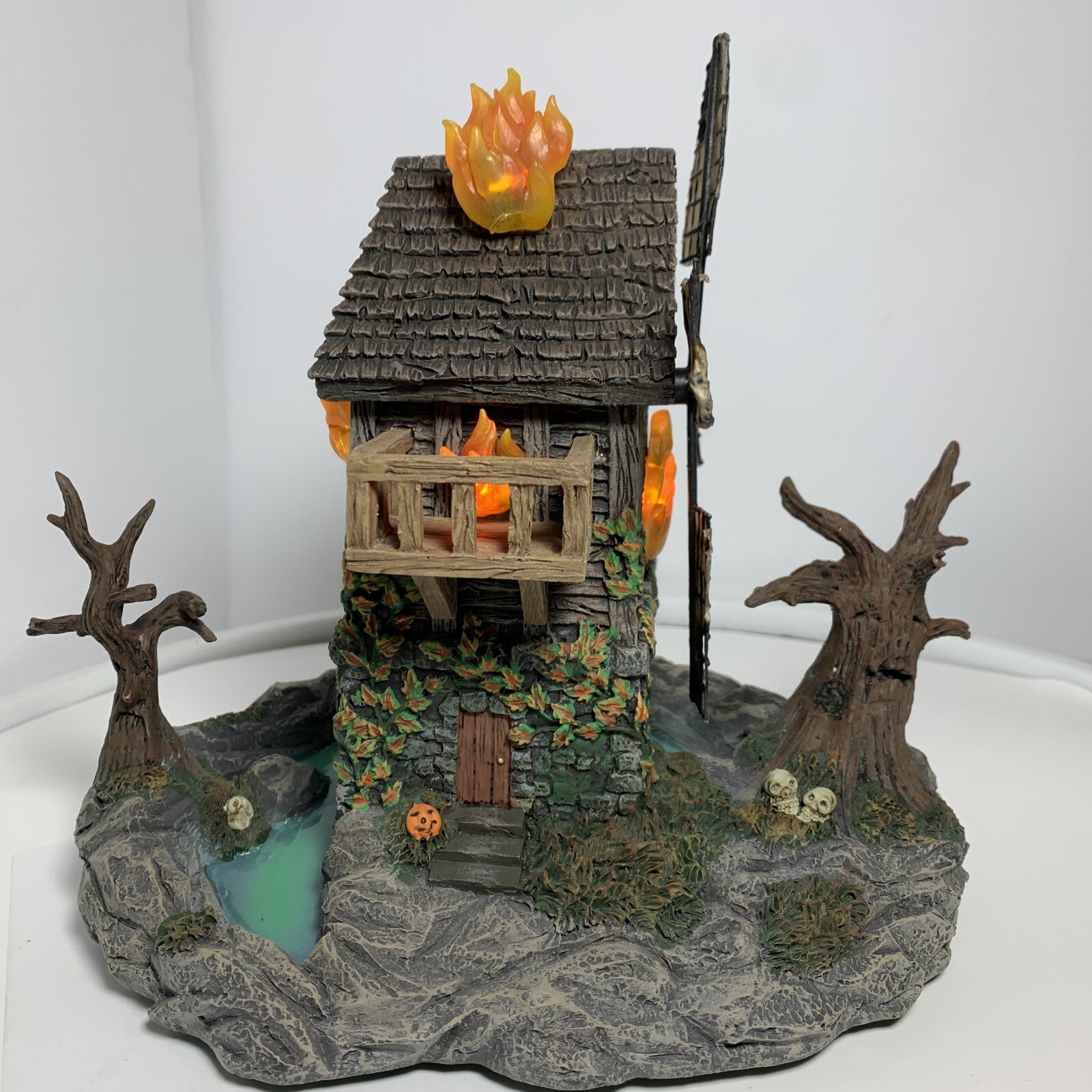 Hawthorne Village Frankenstein Burning Windmill Working Sculpture A2893 2005