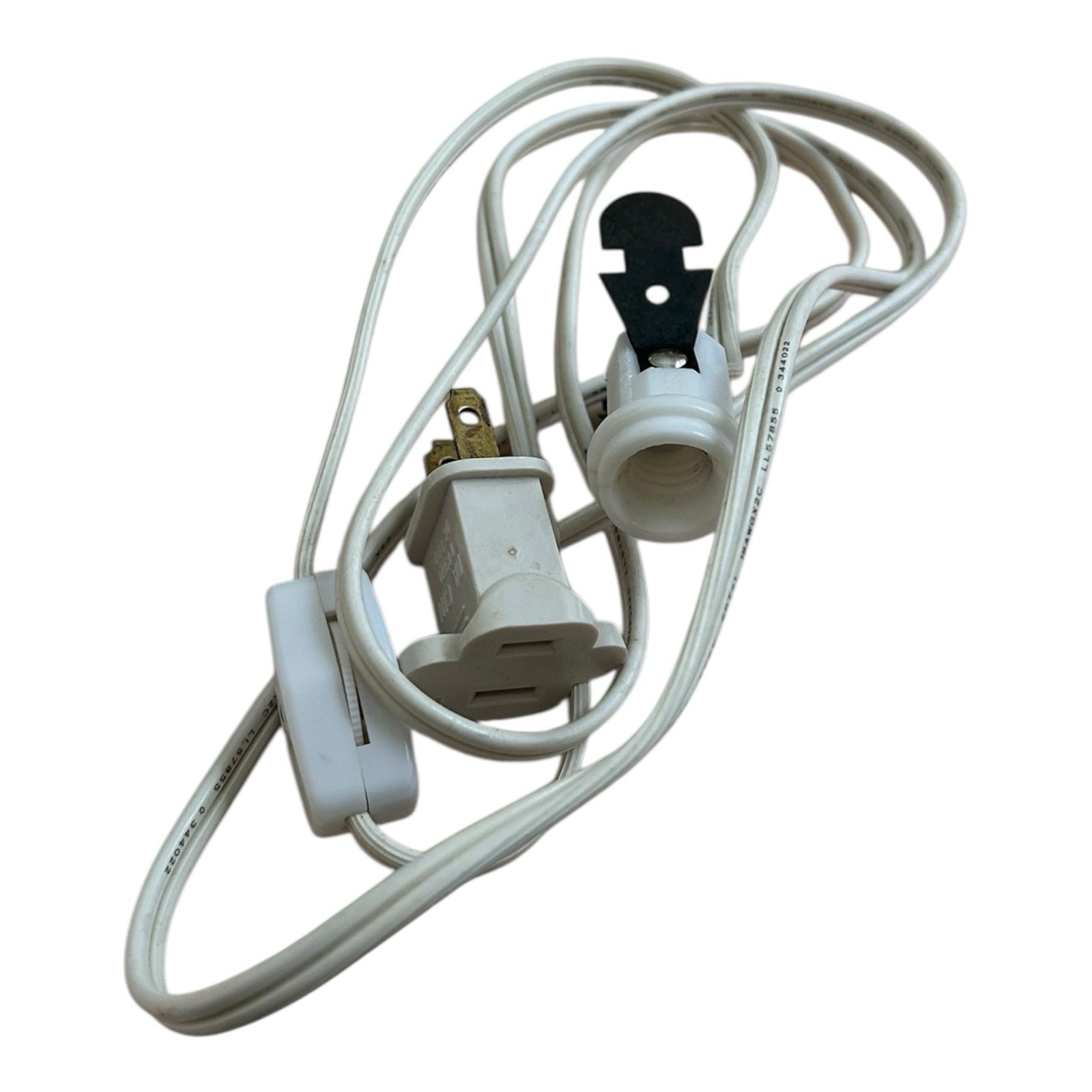 Dept 56 Village Single Cord No Light Bulb 5’ On Off Switch EUC Lights Accessory