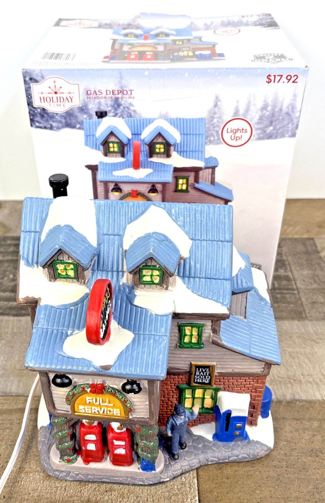 Holiday Time Indoor Decoration Multi-Color Gas Depot Village House DP202