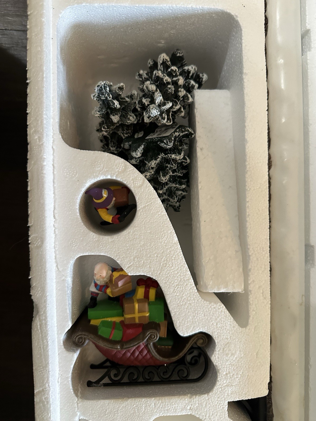 Dept 56 North Pole Series Loading the Sleigh Elf Trolley Animated Village 56754
