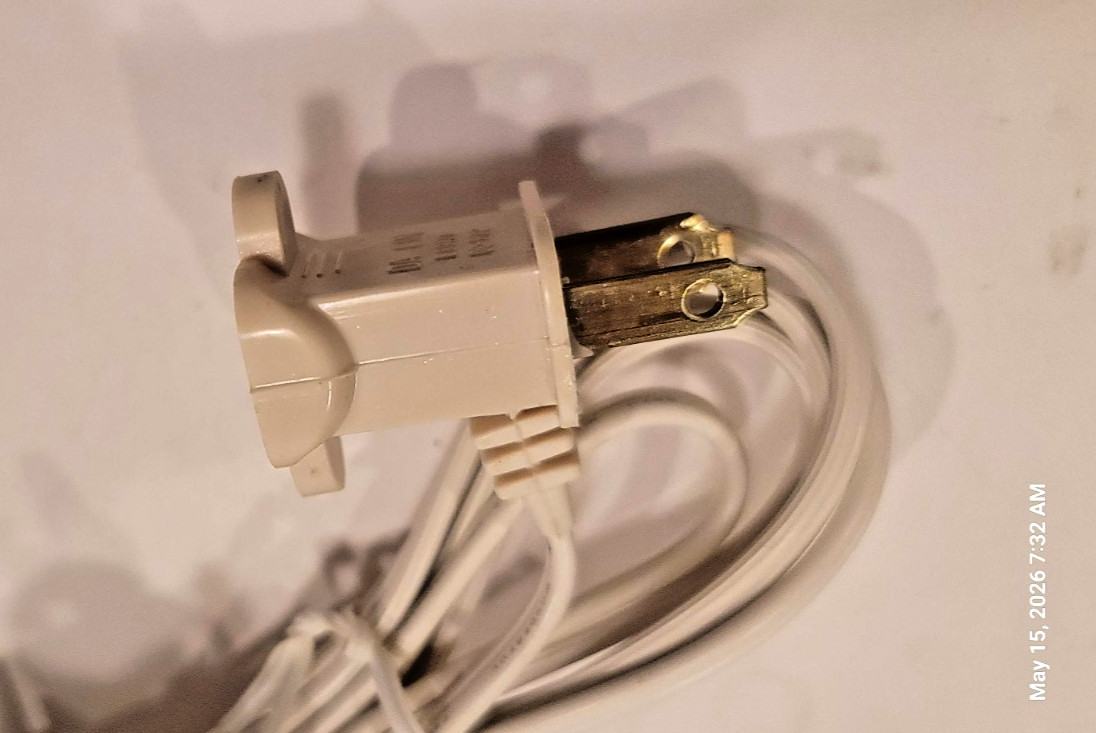 Dept 56 Style Village Accessory Single Socket Light with Switch