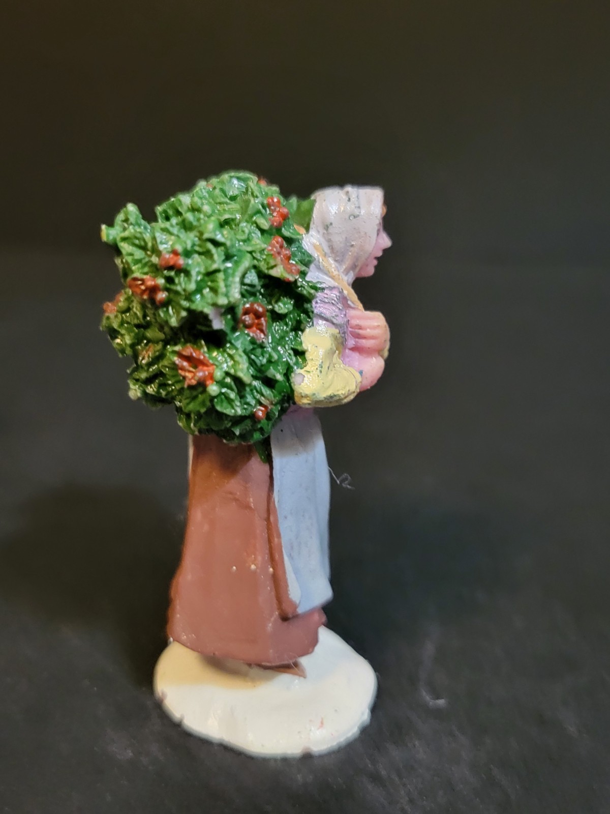 Lemax Christmas Village Town Holly Gatherer 02802 Woman Carrying Seller Vendor