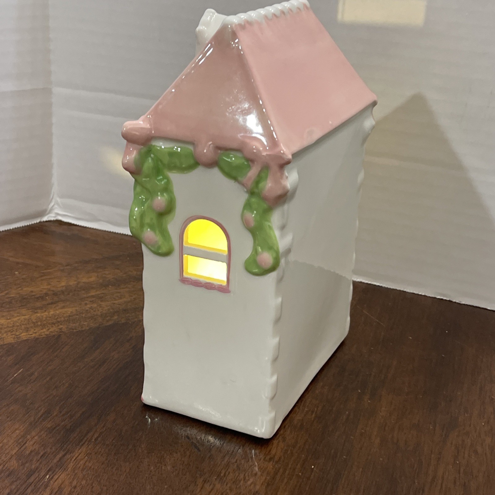 Lights Up Little Pink Victorian House Christmas Poodle NEW