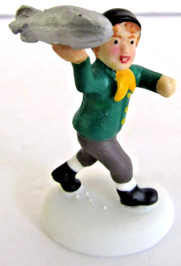 DEPT 56 “TEGAN’S ACCESSORY SET” (SET OF 4) ~(2013)~ **DICKENS’ VILLAGE** RARE !!