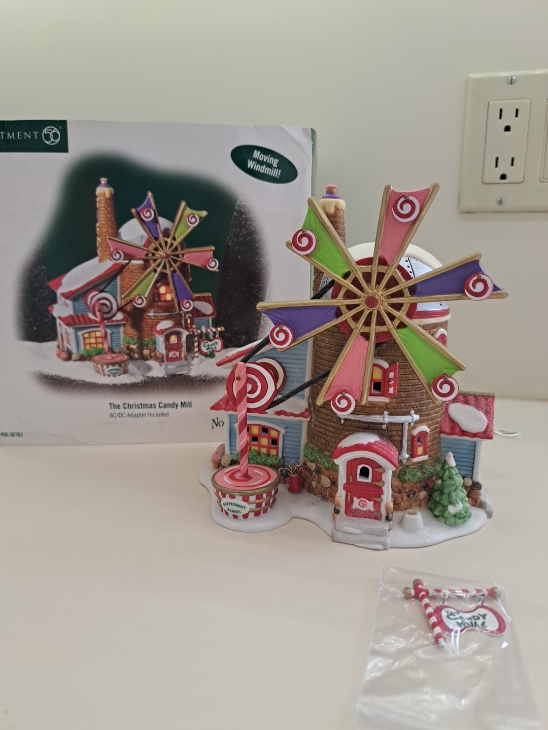 BRAND NEW MOTOR INSTALLED- Dept 56 Christmas Candy Mill #56.56762 COMPLETE / EUC