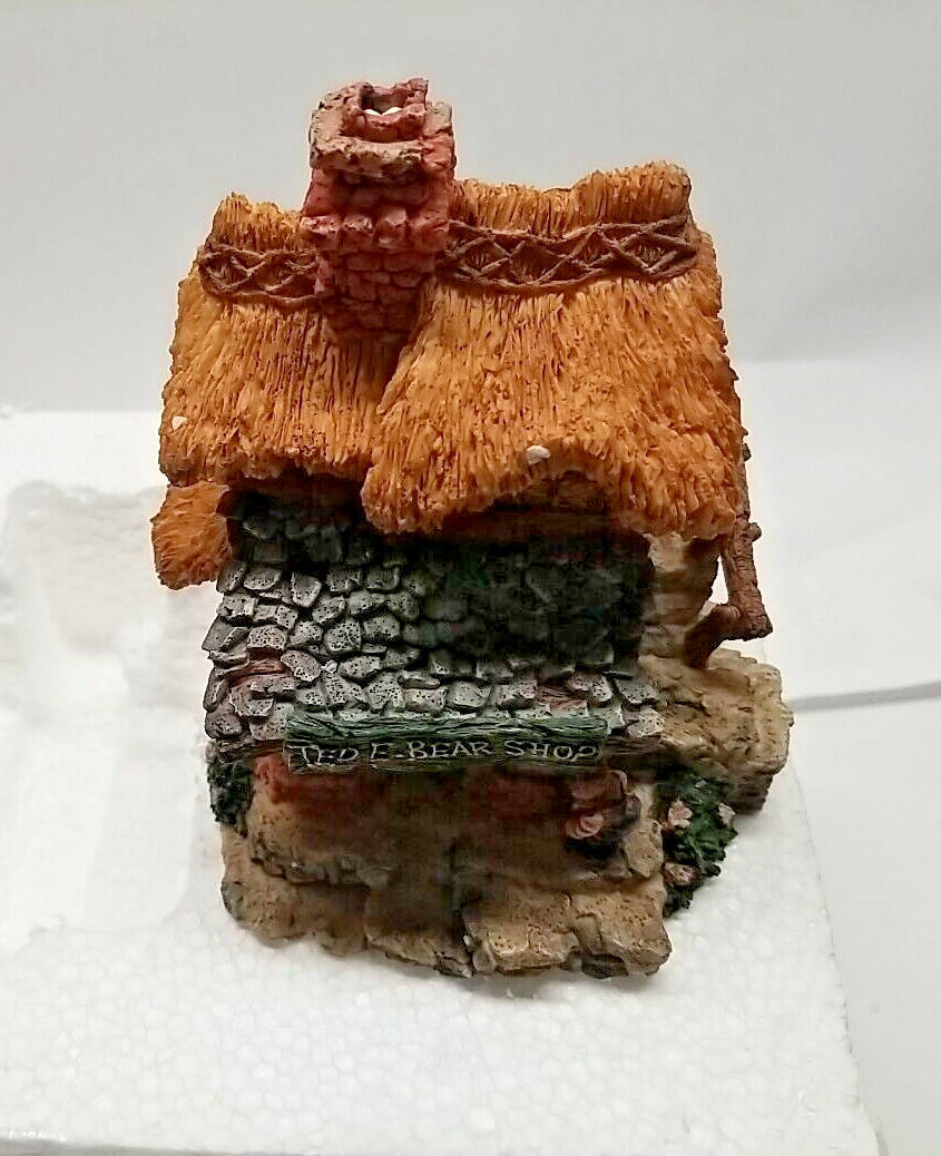 Boyd’s Bearly Built Villages Boyds Town Ted E. Bear Shop #19001