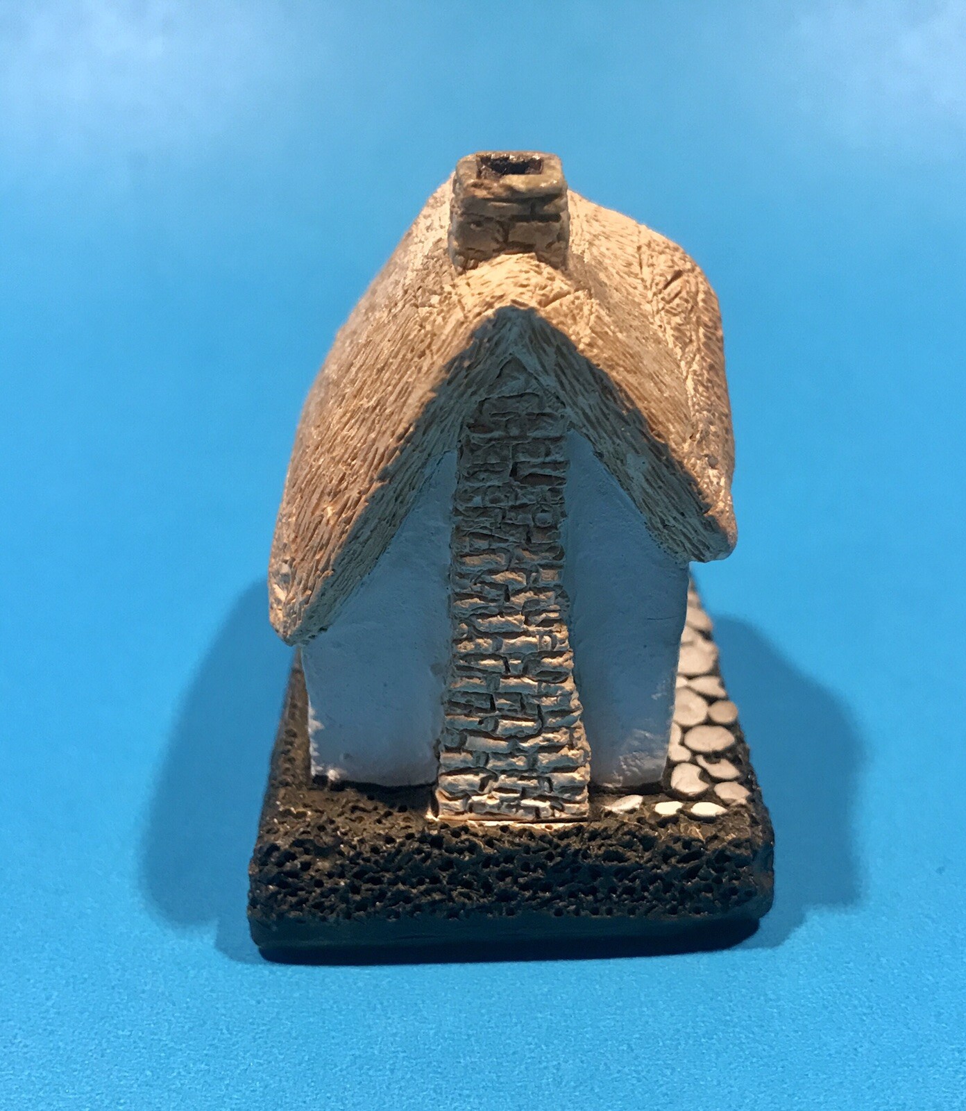 Lilliput Lane Rare Version 1 Woodcutters Cottage Miniature Unboxed Near Mint.