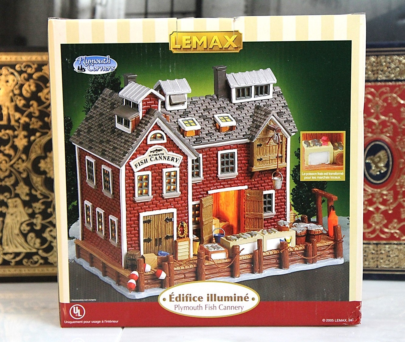 LEMAX FISH CANNERY PLYMOUTH CORNERS CHRISTMAS VILLAGE —