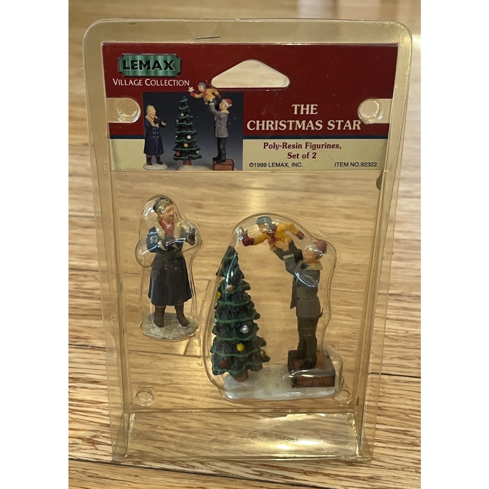 The Christmas Star 1999 Lemax Village Collection Figurines Vintage 2pc Retired