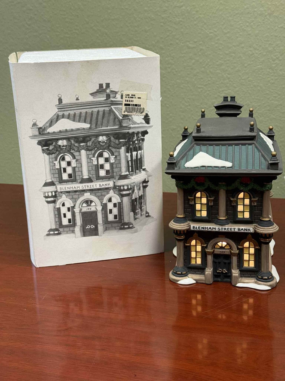 DEPARTMENT 56 Lighted Christmas Village Blenham Street Bank Ceramic Collectible