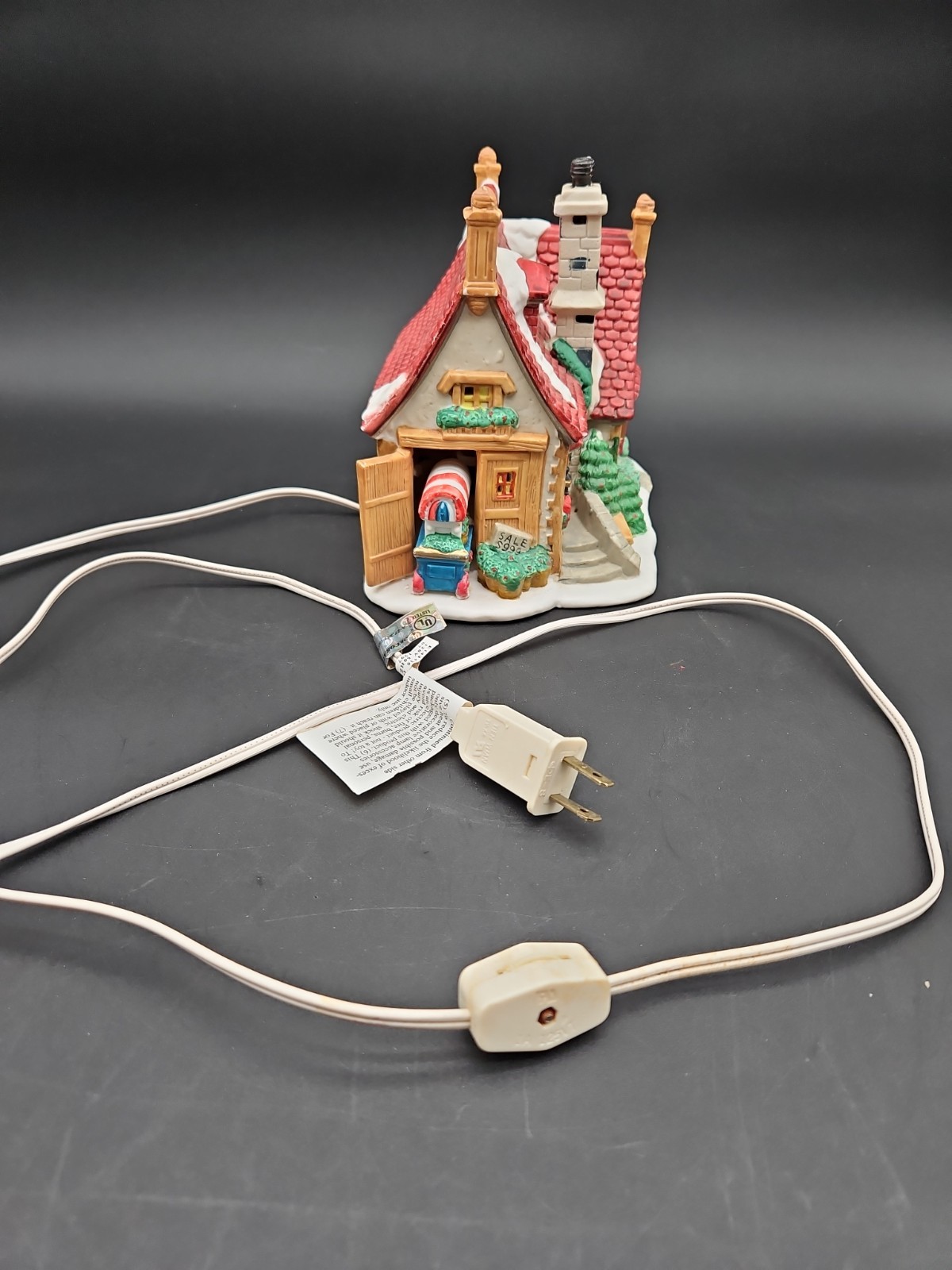 St Nicholas Square Village Collection – (1997) Flower Shop Christmas Village