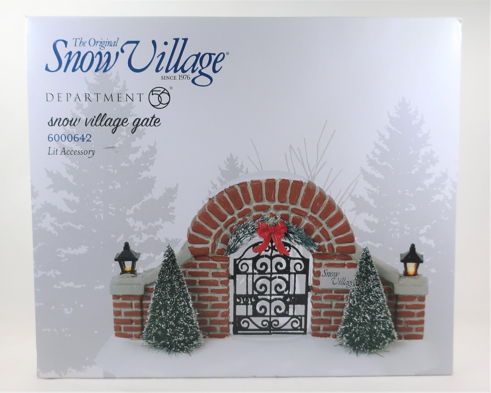 Dept. 56 Snow Village Accessory NIB ~ Snow Village Gate 6000642 Lights Up