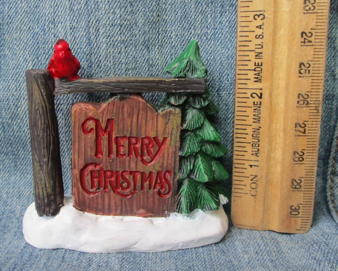 MERRY CHRISTMAS SIGN CARDINAL Christmas Village Figurine Figure BX-F
