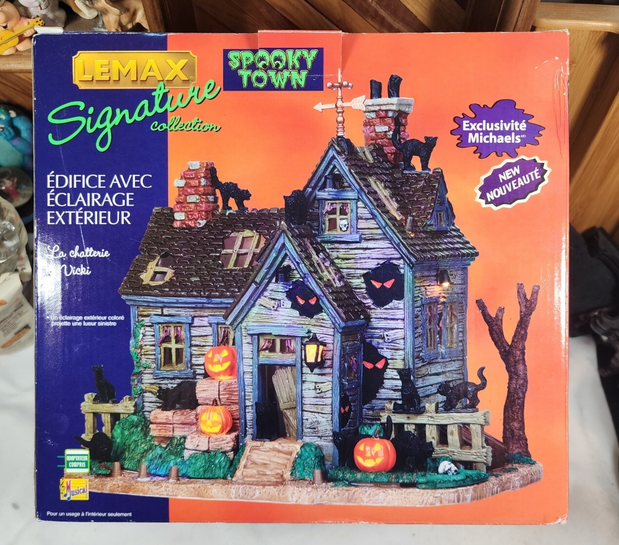 Lemax Spooky Town Vicki’s Cattery Signature Collection Michael’s Exclusive
