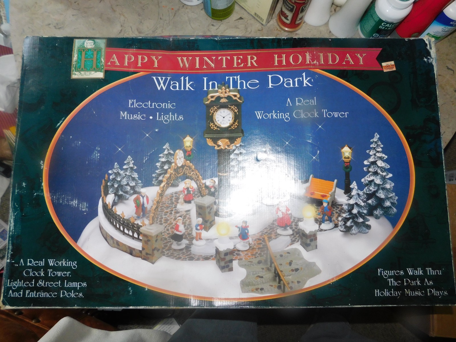 Happy Winter Holiday -Walk In The Park -Christmas Animated – New Open Box.
