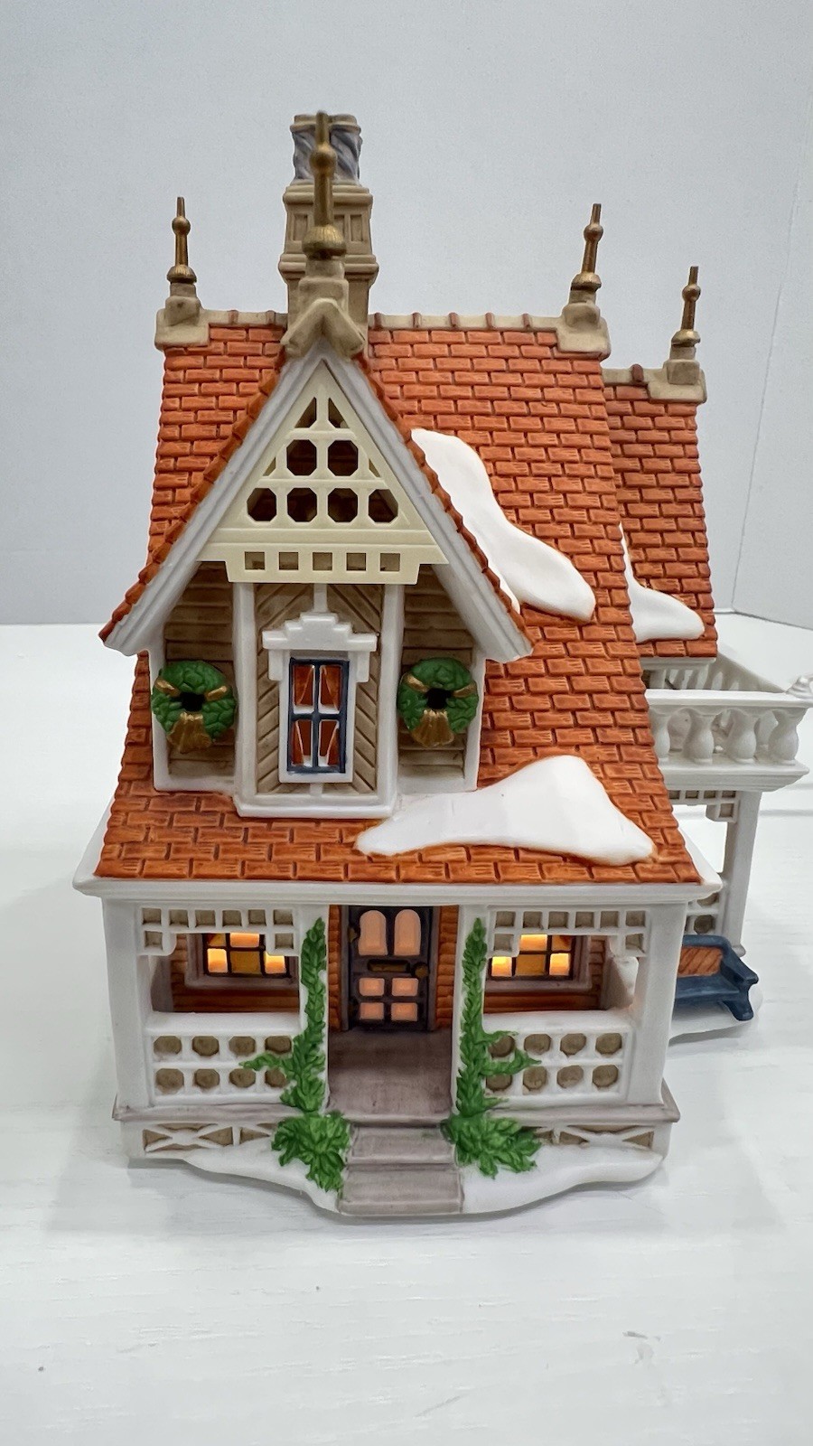 Dept 56 New England Village “Bobwhite Cottage” 56576 Retired 1996 Excellent !