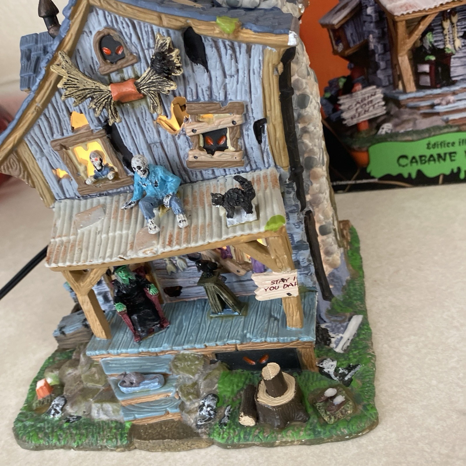 RARE Lemax Spooky Town Haunted Cabin 2010 Limited Edition With Box!
