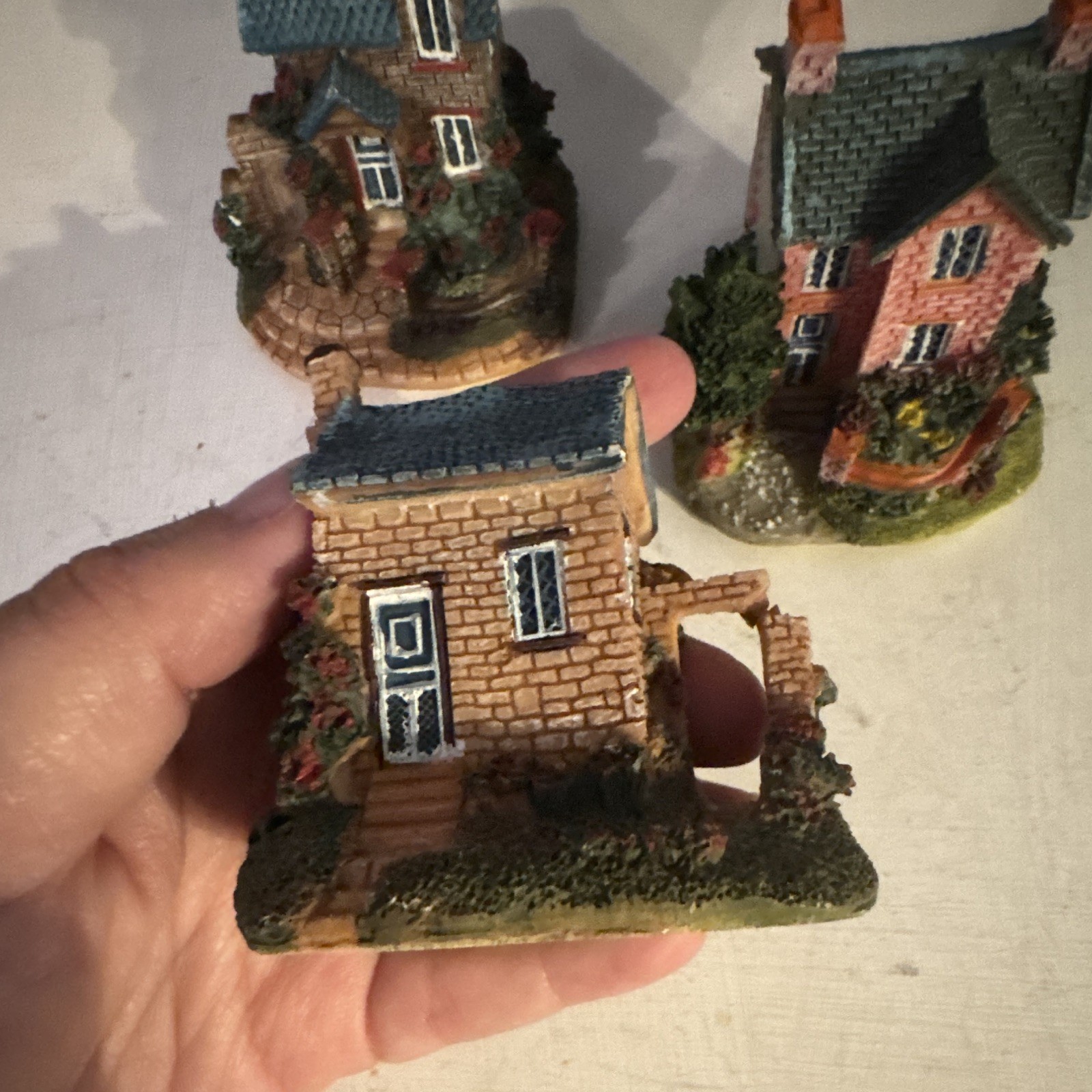 Hand-Painted Resin Miniature Cottage Houses Set of 3 Multicolor Display