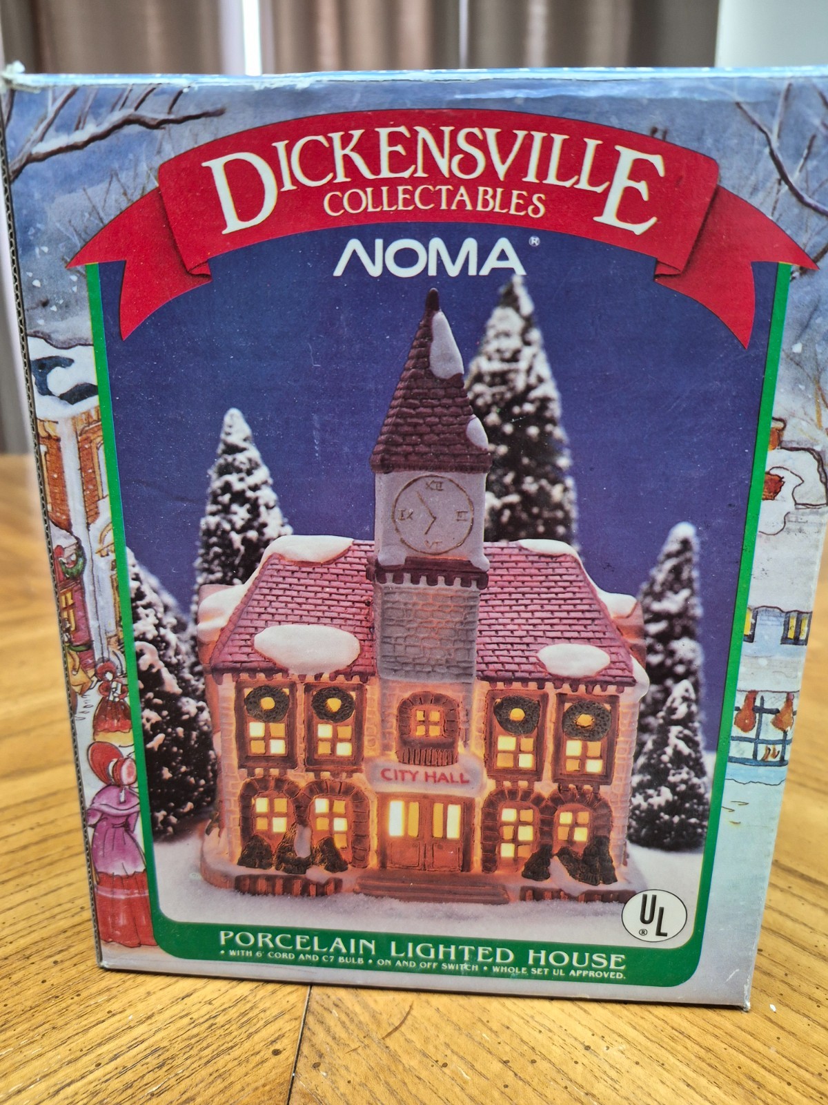 Vtg Dickensville Noma Porcelain Lighted City Hall