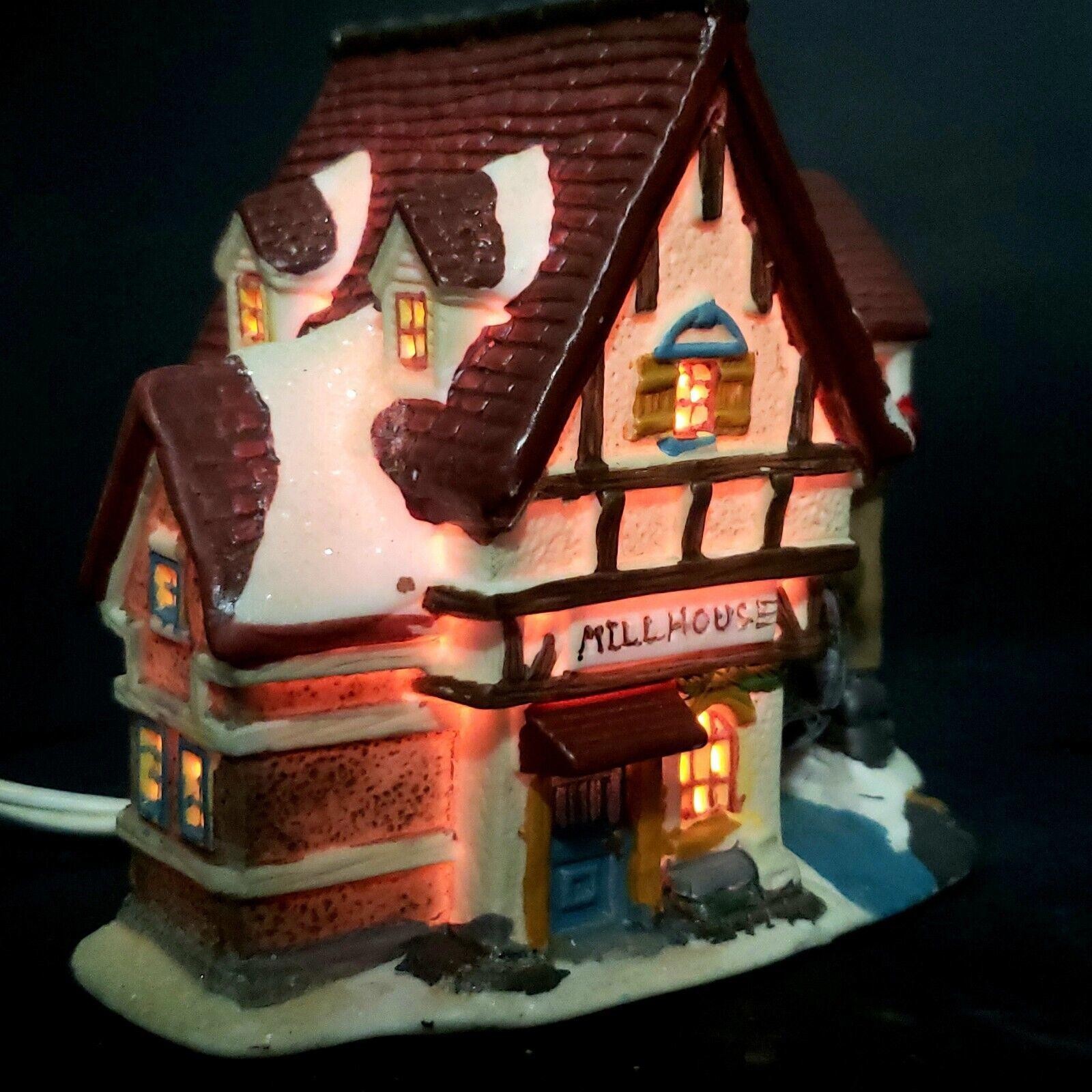 Lighted Cobblestone Corners Christmas Village Mill House 2003 Porcelain.