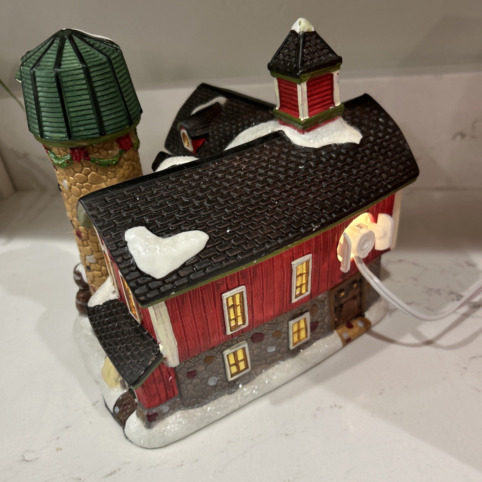 Holiday Inspirations Red Barn, Christmas Village 2012 Porcelain Lighted Building