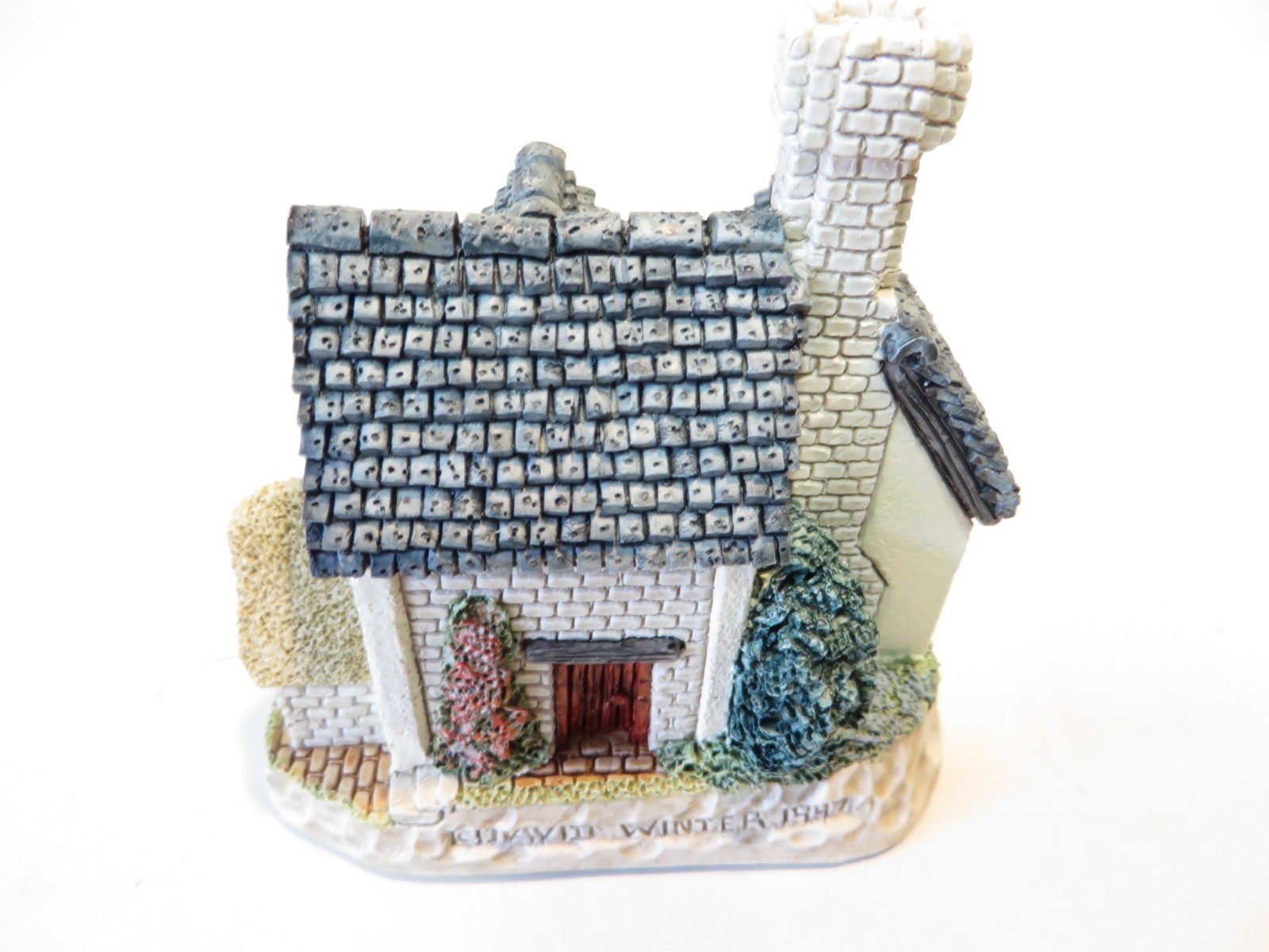 SIGNED David Winter The Alchemist’s Cottage Hand Painted COA Complete Paperwork