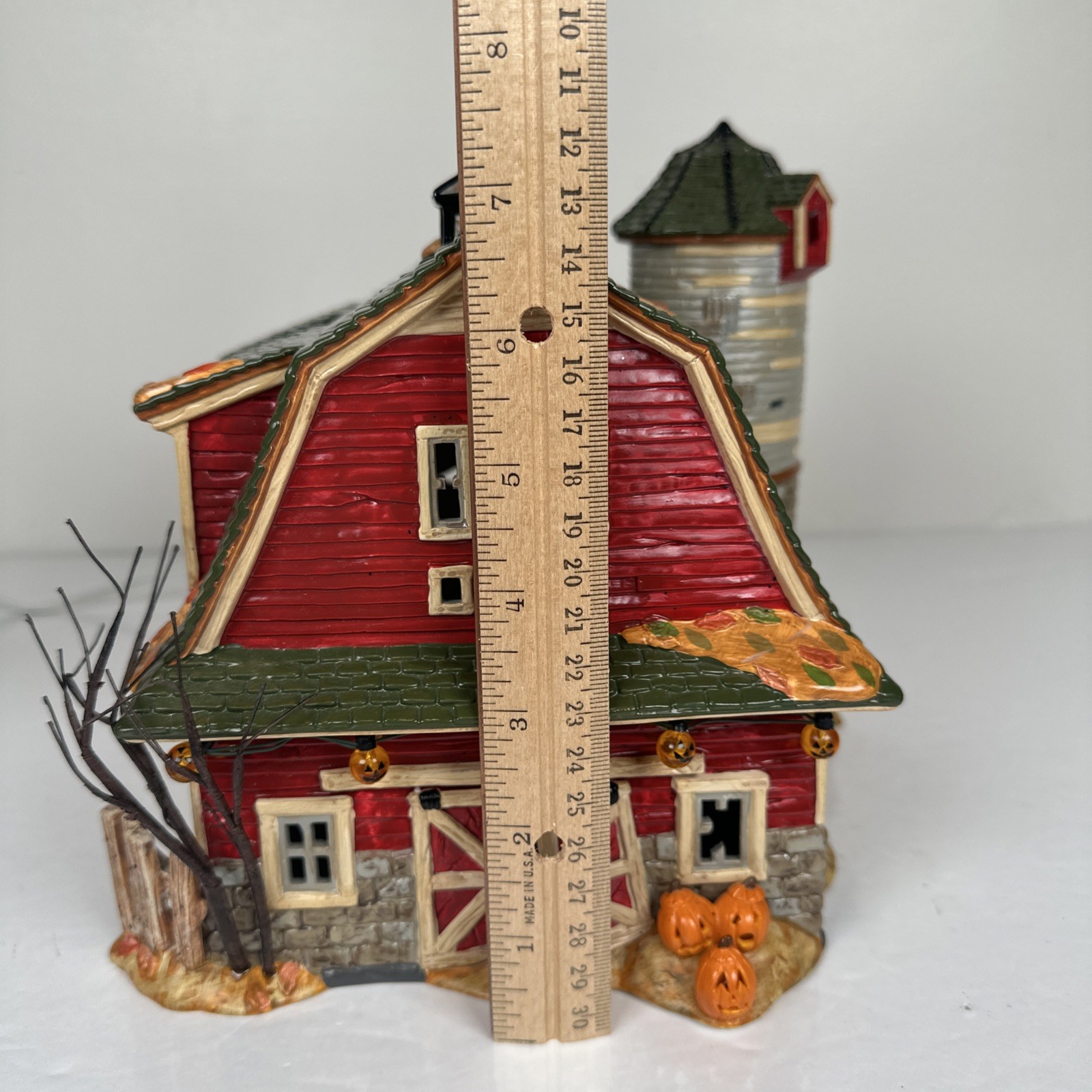 Department 56 SV Halloween Haunted Barn #55060 Retired Lights Sounds Works !!
