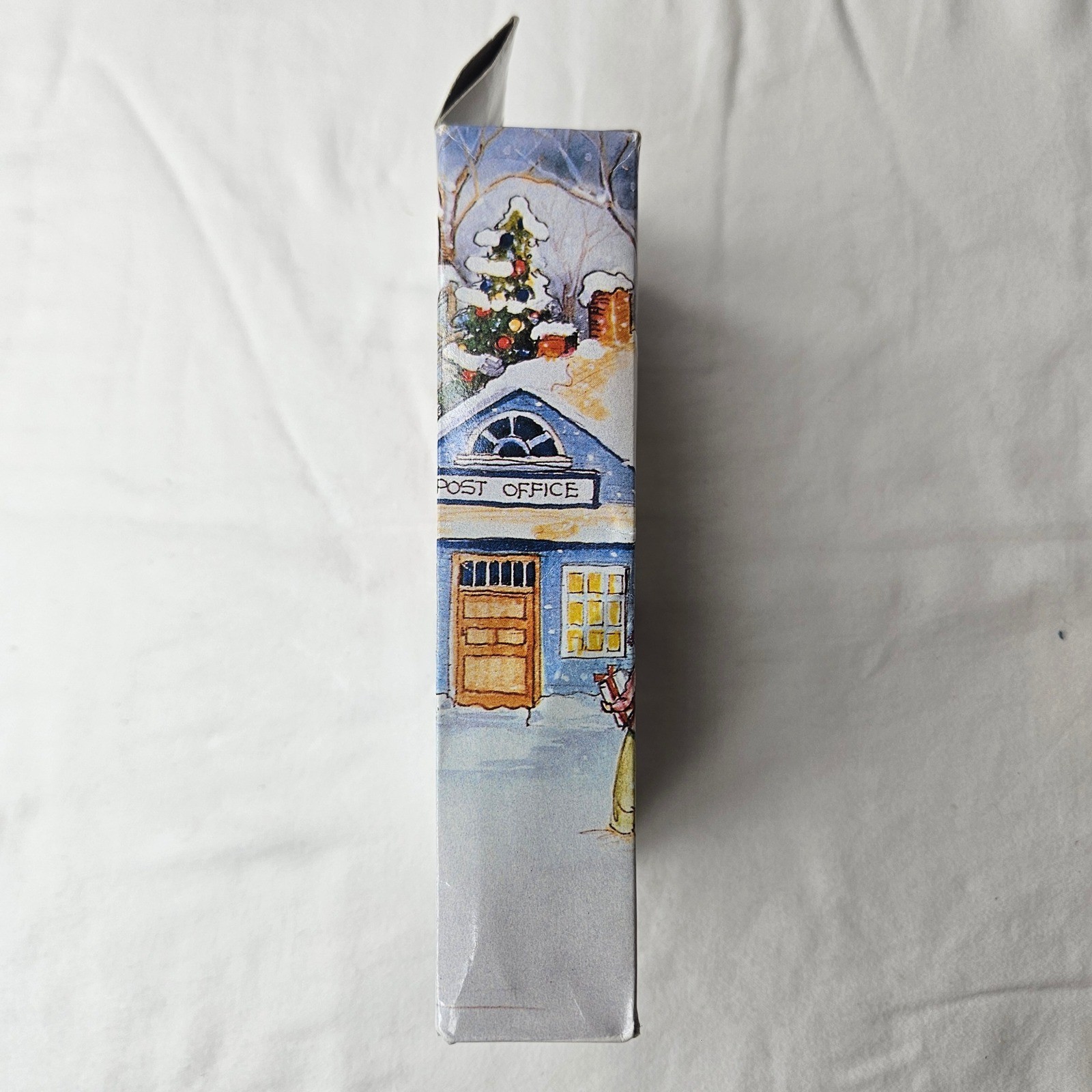 Dickensville Collectables NOMA 6176 Photographer Figurine Christmas Village NEW