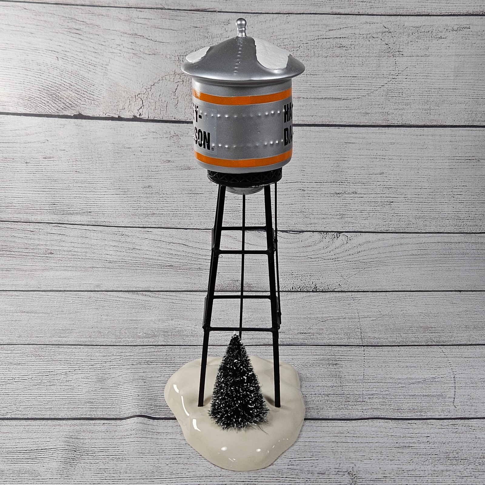 2014 Department 56 Harley Davidson Juneau Ave. Water Tower Village Accessories
