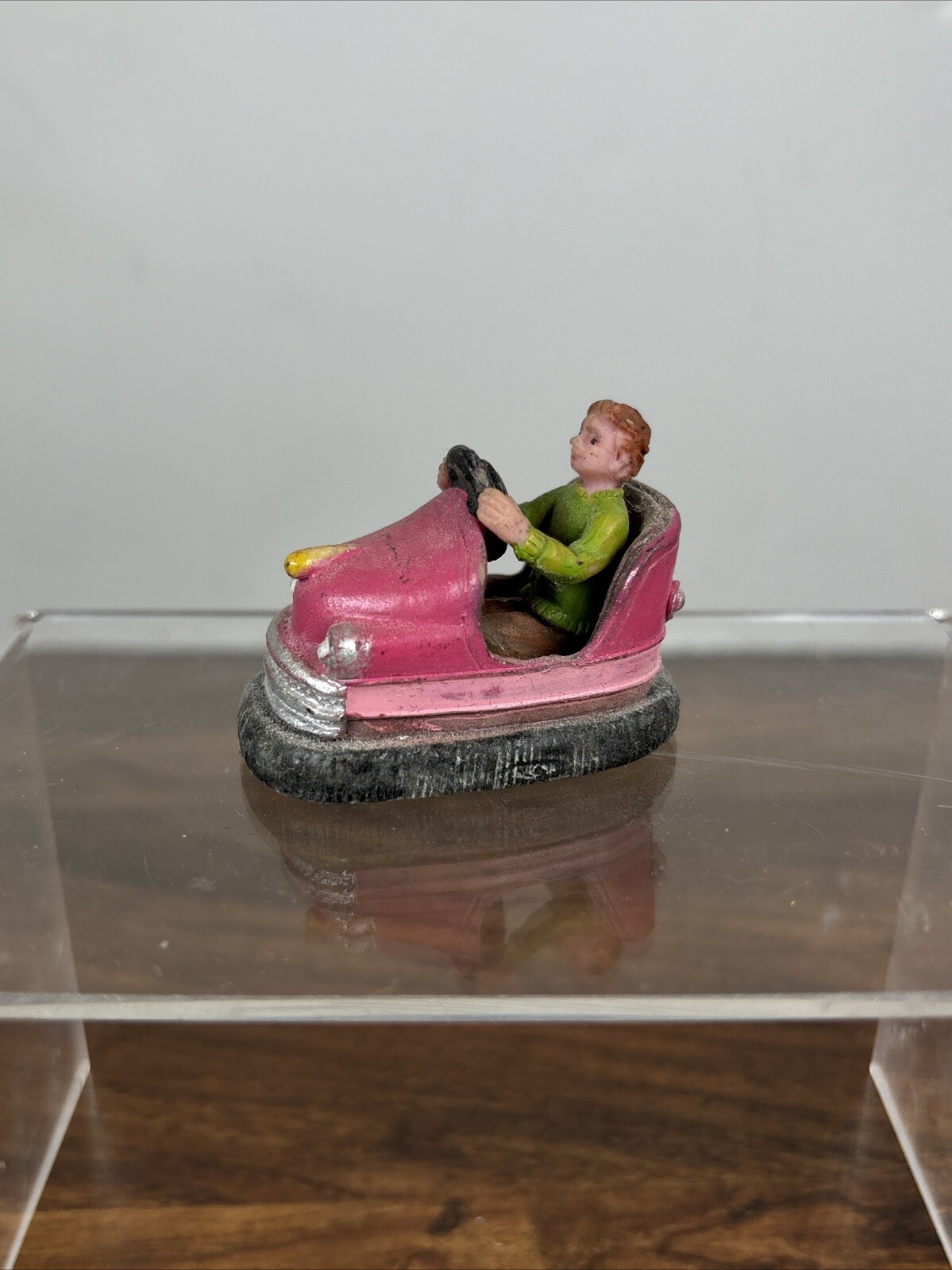 LEMAX Village Carnival Circus CRAZY CARS Pink CAR AND Woman ONLY 2006