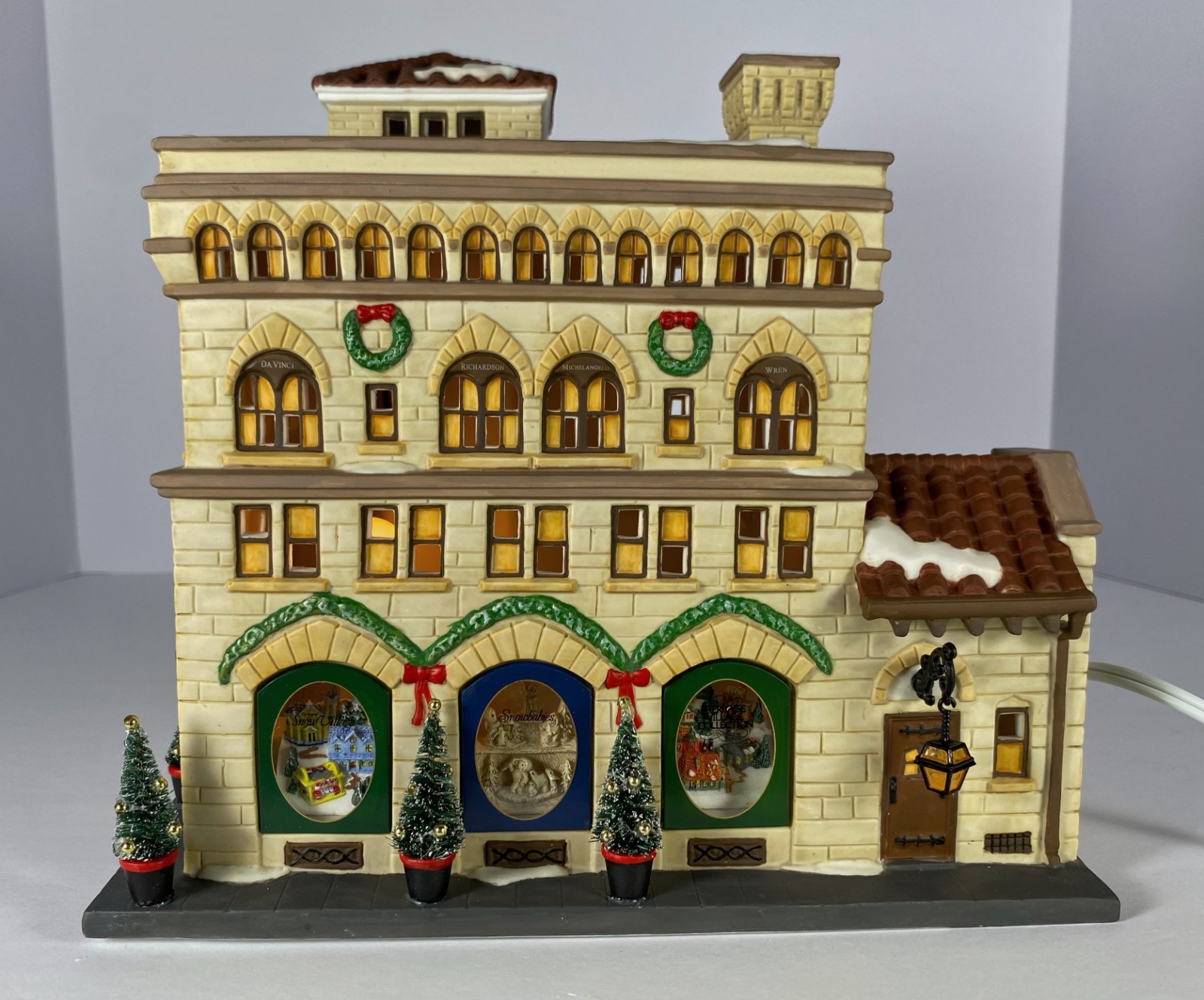 Department 56 Studio 1200 Second Avenue #56.58918 • 25th Anniversary Event Editi