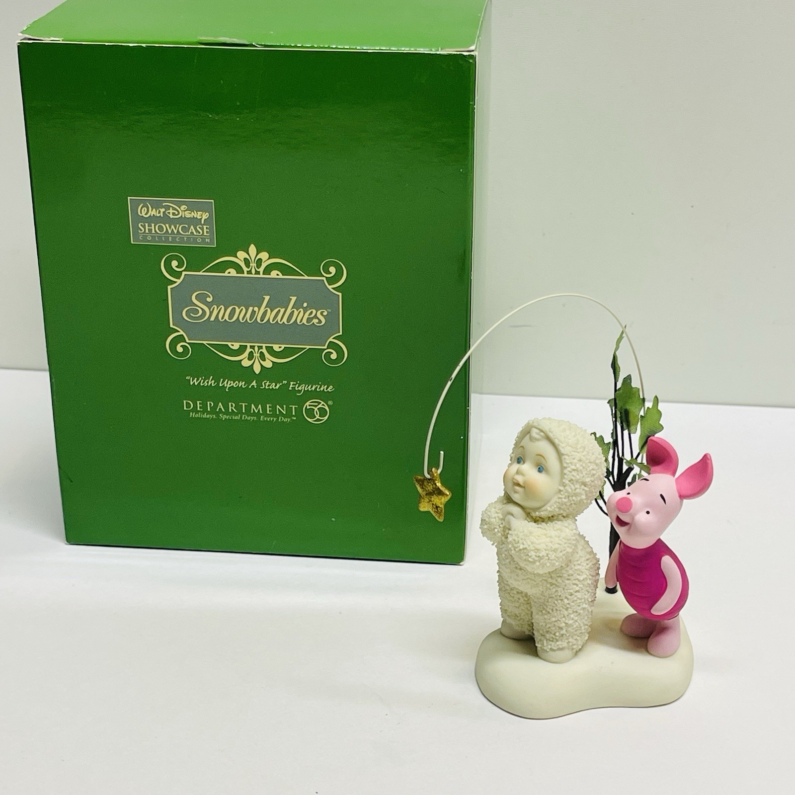 Snowbabies Walt Disney Showcase “Wish Upon A Star” Piglet Figurine Department 56