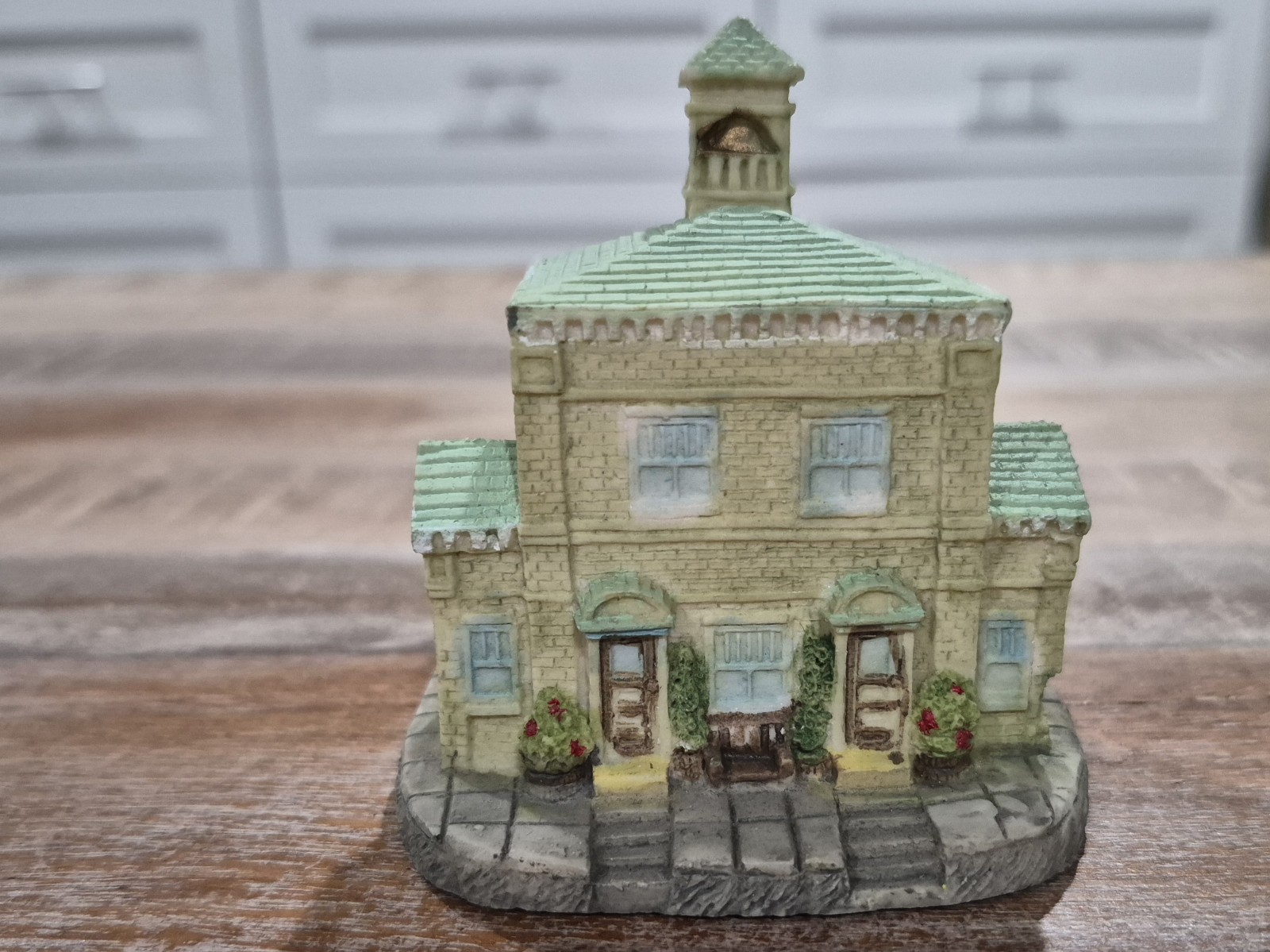 rare collectible New City Hall AH53 The Americana Collection New In The Box