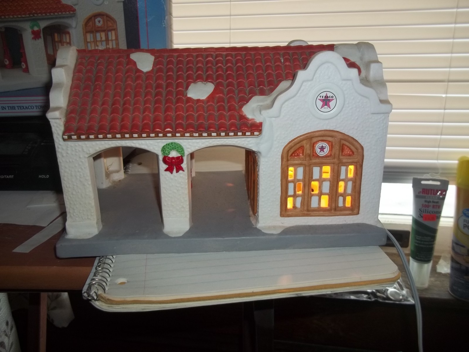 The Texas Company Texaco ceramic Service station lighted