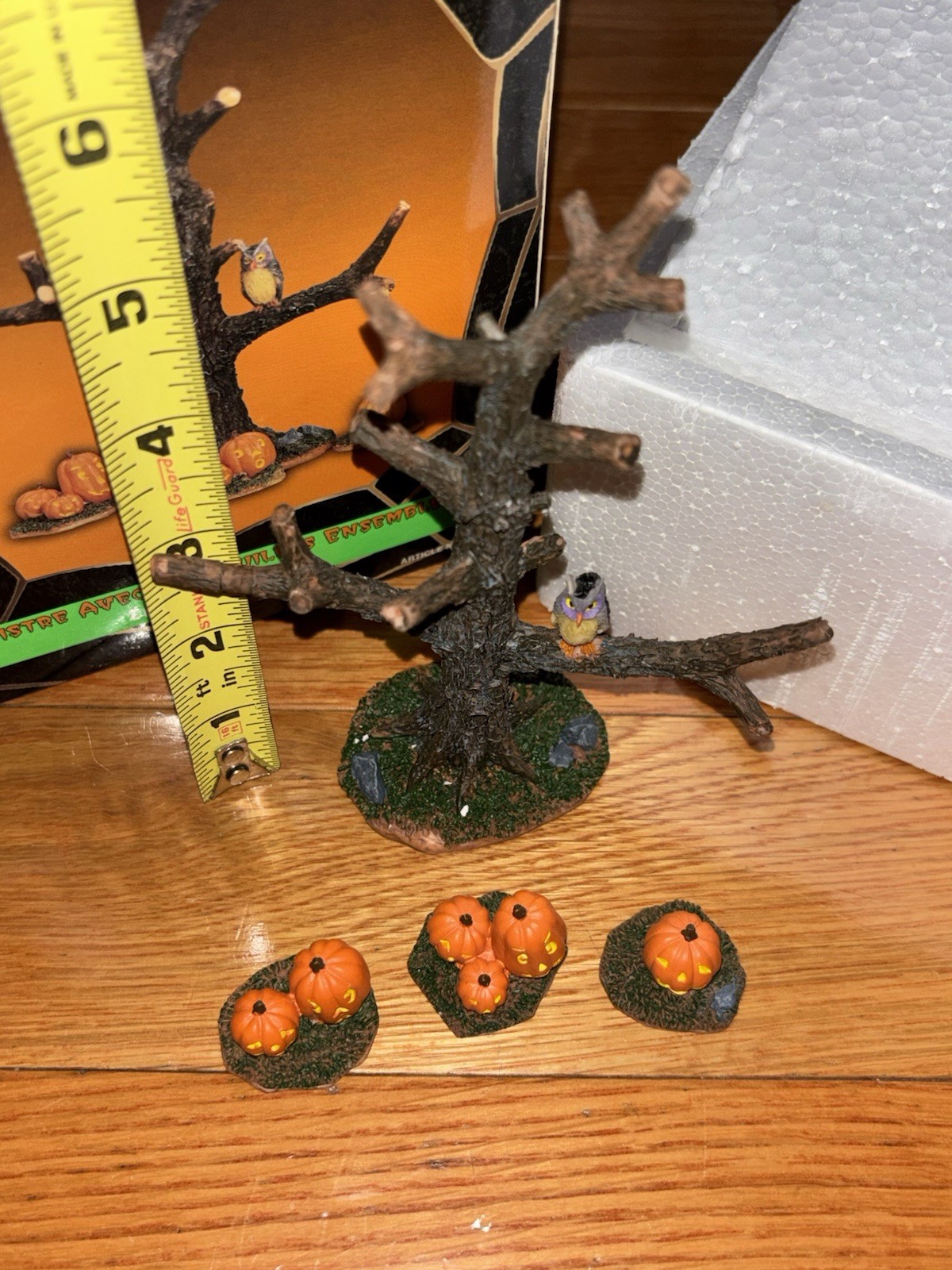 Vintage 2000 Lemax Spooky Town Collection Spooky Tree With Pumpkins