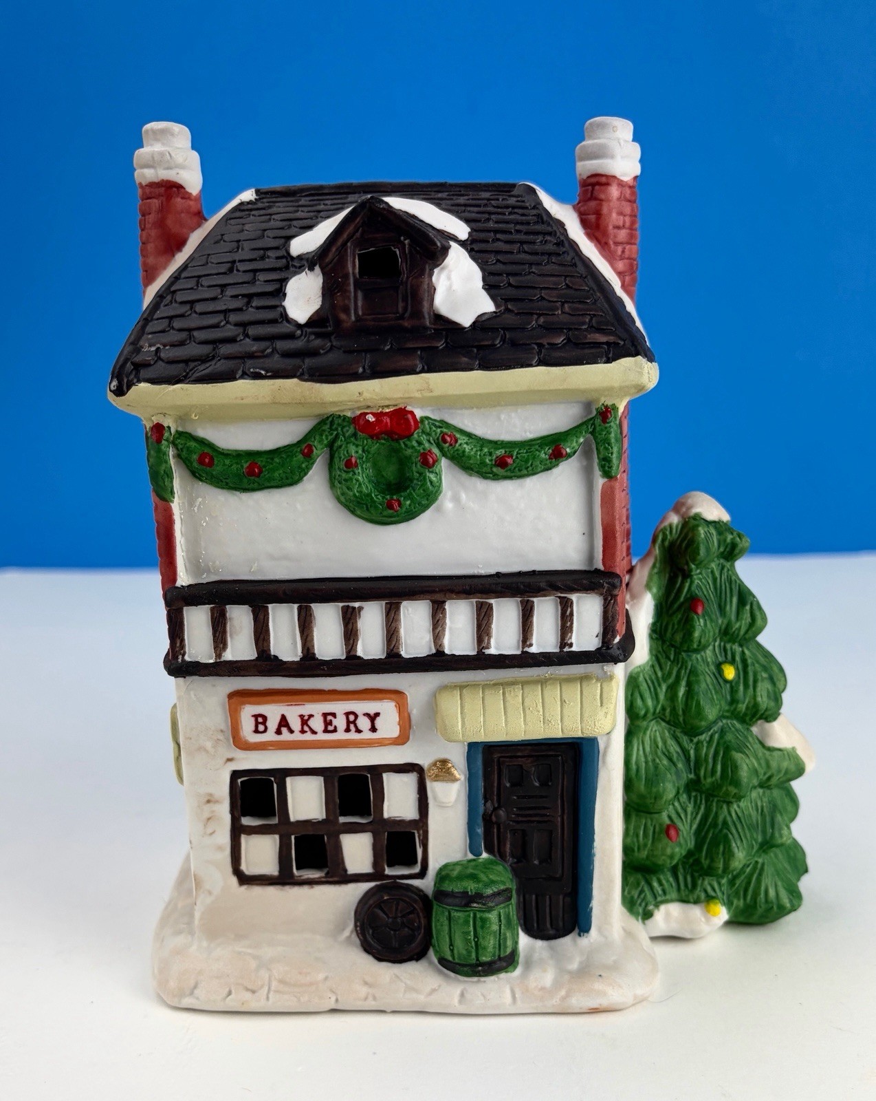 Holiday Expressions Hand Painted Porcelain Lighted House Bakery
