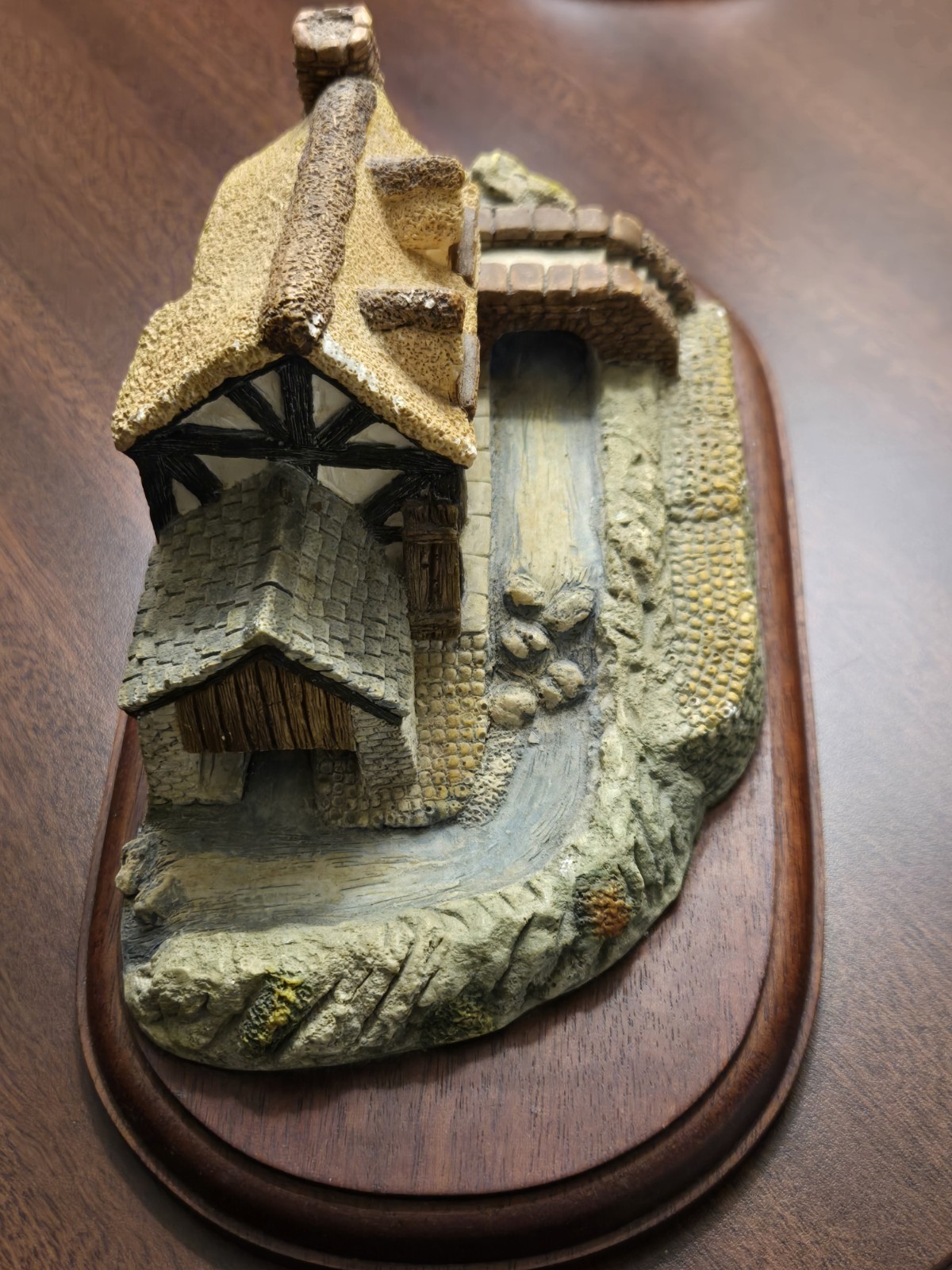 Memory Lane Cottages Trout Leap by Peter Tomlins Ceramic Figurine 1985