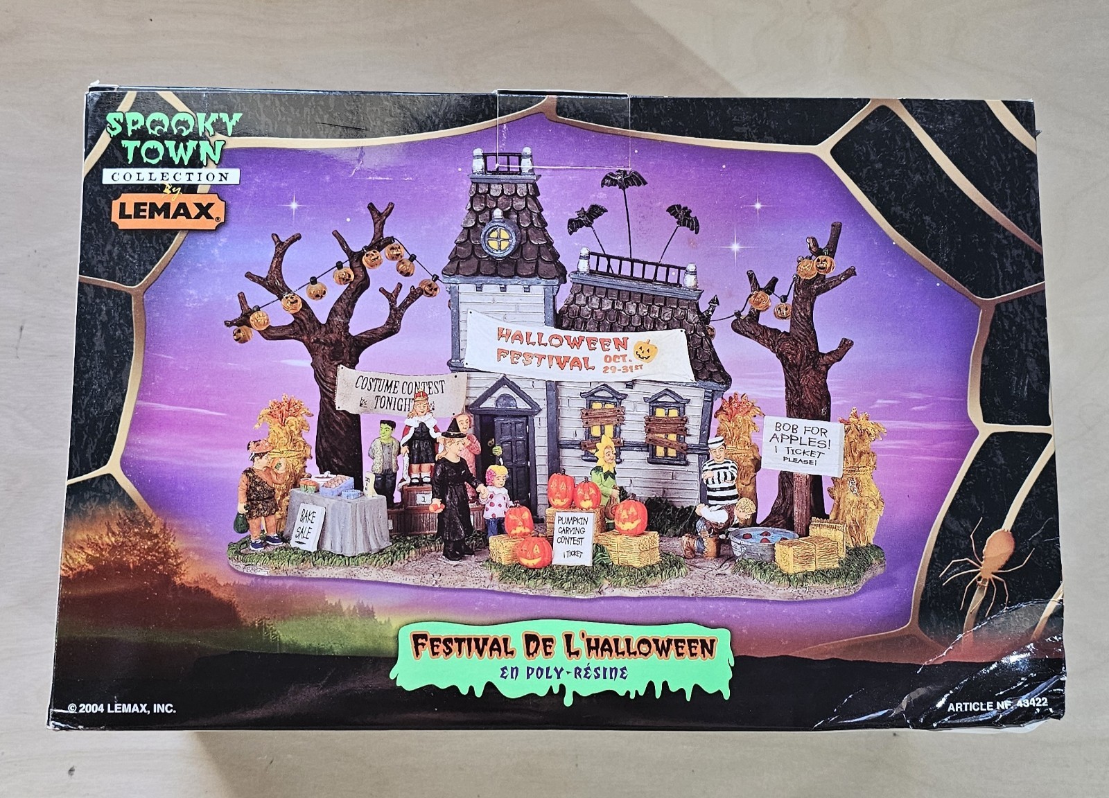 Lemax Spooky Town Halloween Village Halloween Festival 43422 Costume Contest