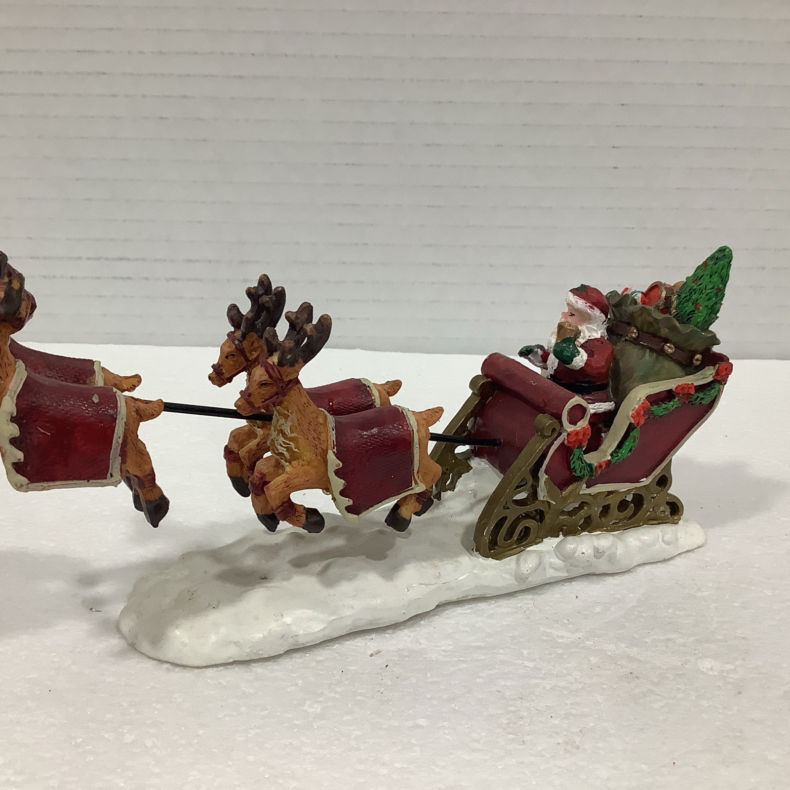 Holiday Inspirations Santa Sleigh Ride Accessory
