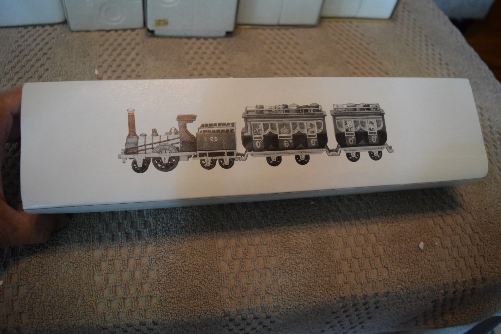 DEPT. 56 HERITAGE VILLAGE-“THE FLYING SCOT TRAIN”, #5573-5, NEW IN BOX