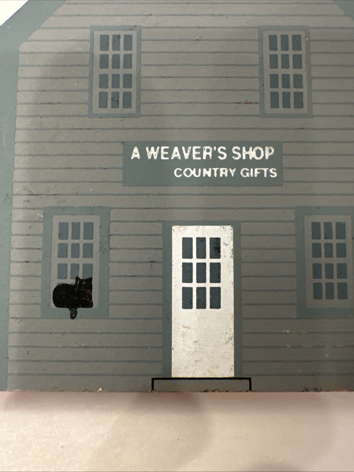 The Cat’s Meow A Weaver’s Shop Freeport, Maine Established 1983 Wood Cutout