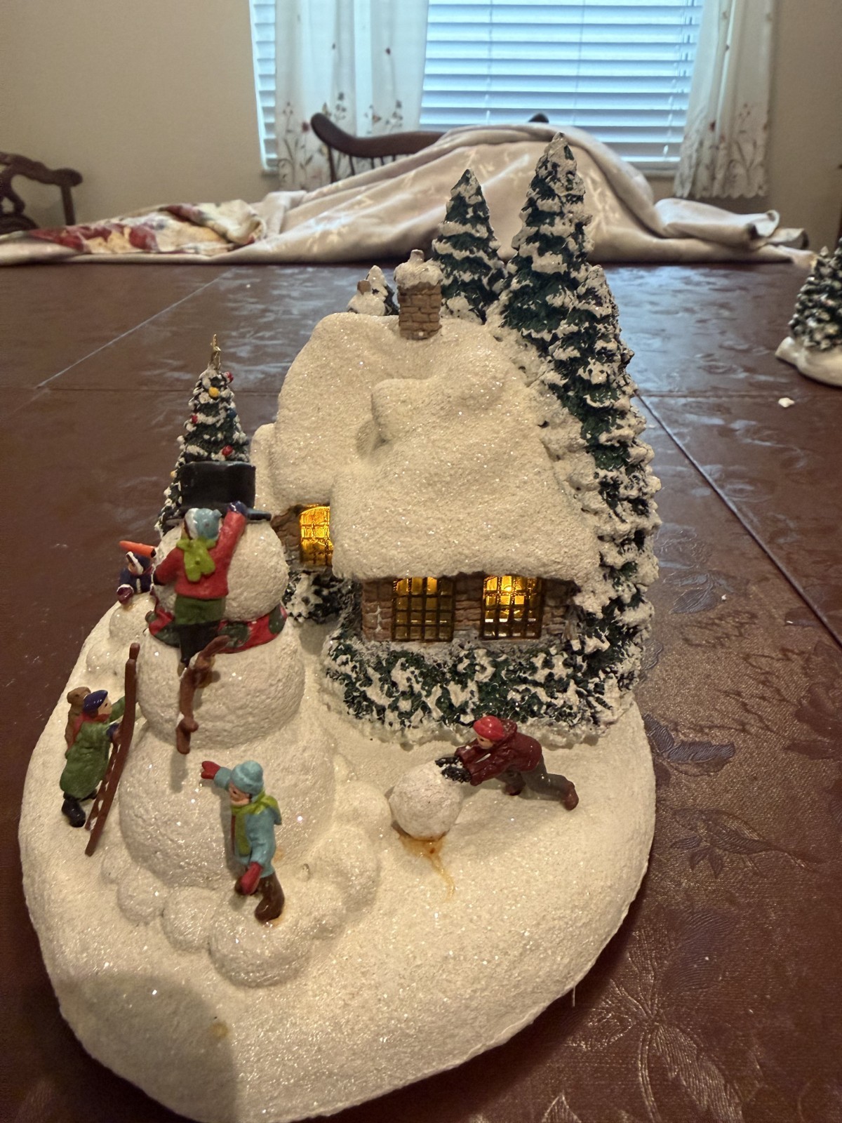 THOMAS KINKADE EVERETT’S COTTAGE *** 1998 TELEFLORA CHRISTMAS *** MINT!