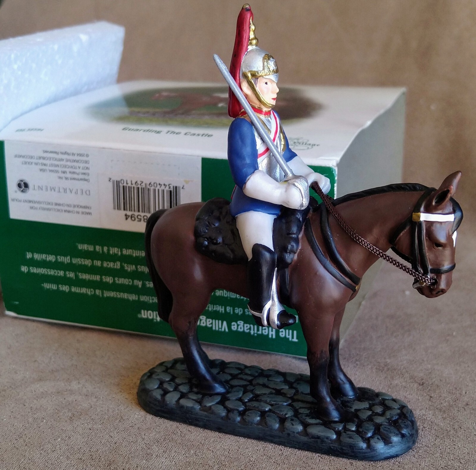 Guarding The Castle #58595 horse guard Dept 56 Dickens Village -BUYER GUARANTEE