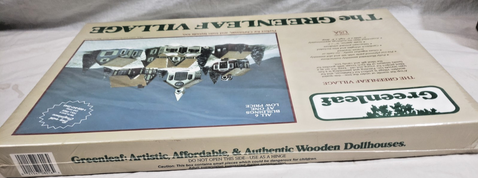 NEW VTG THE GREENLEAF VILLAGE 6 BUILDINGS 1983 NEW YORK WOODEN #8016