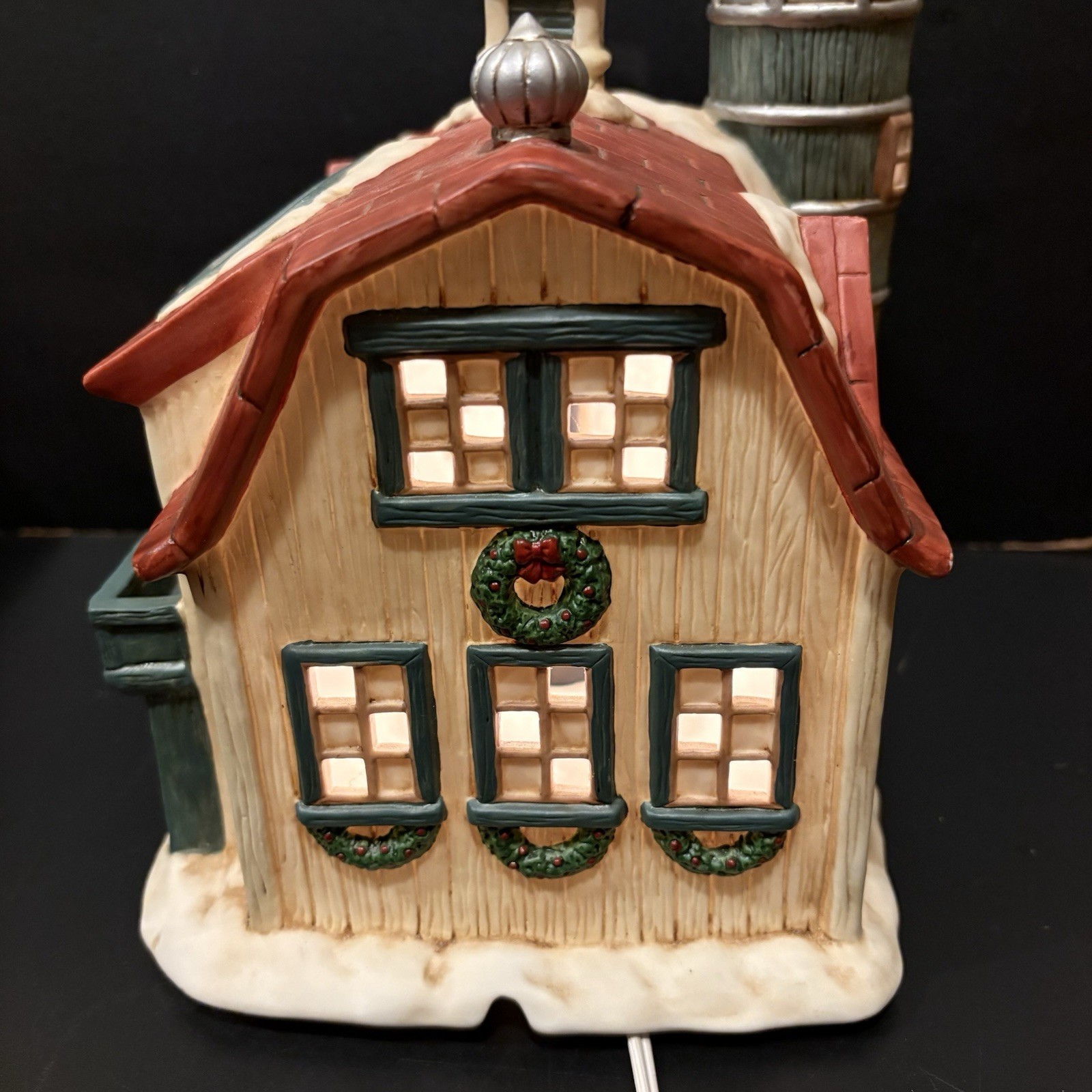 Mervyns Village Square Barn Farm House Silo Lighted Buliding Christmas 1998